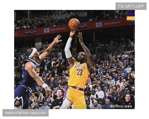詹姆斯狂轰38分克里斯蒂28分 湖人力克开拓者_NBA_新浪竞技风暴_新浪网-dc091d40